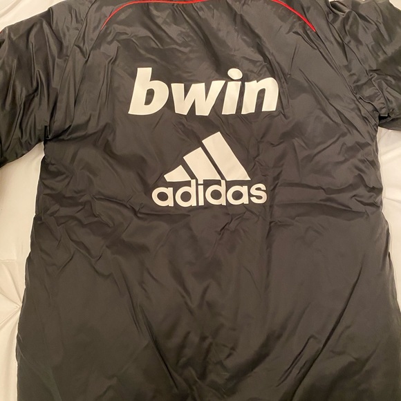 Adidas AC MILAN Soccer Training Bench Jacket - Picture 3 of 3